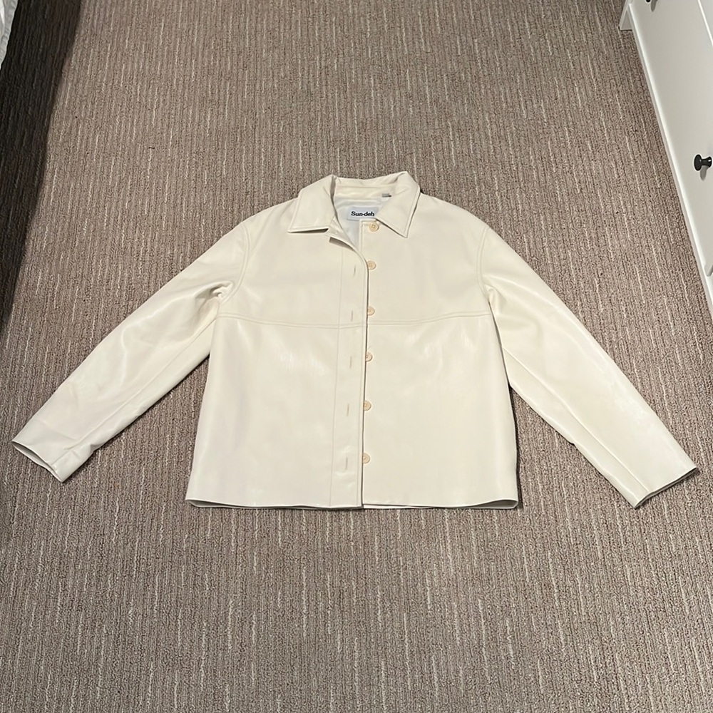 It’s a leather jacket in perfect condition.